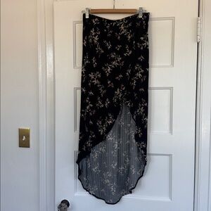 AE Slit Skirt Black Floral Size Medium